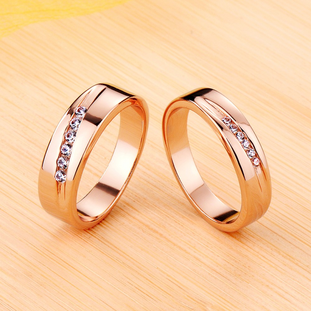 Personalized Rose Moissanite Wedding Bands For Couples In